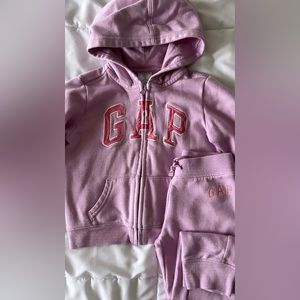 GAP Tracksuit Purple 5